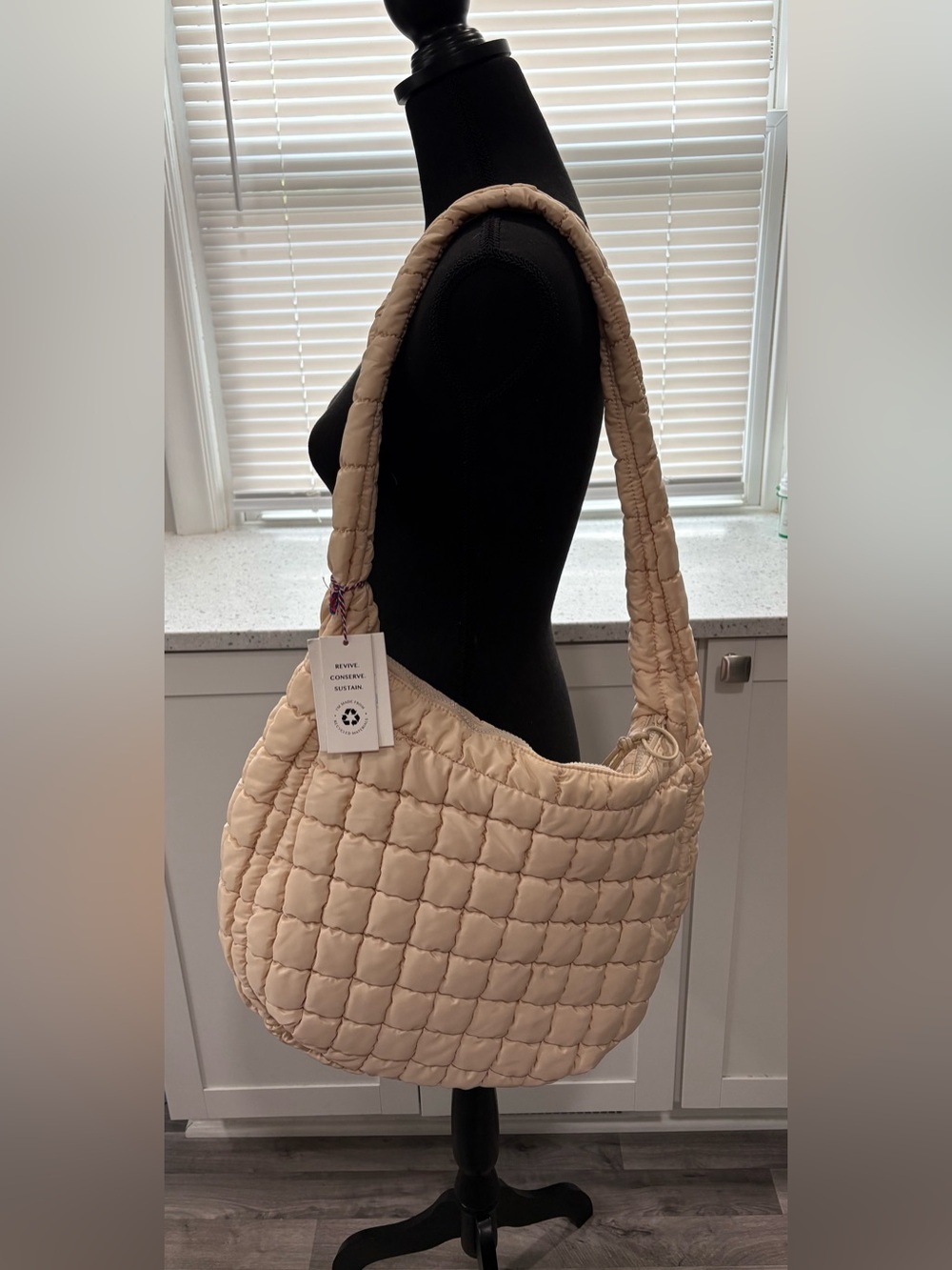 NWT Urban Expressions Leda Hobo Quilted Nylon Active Bag in Cream